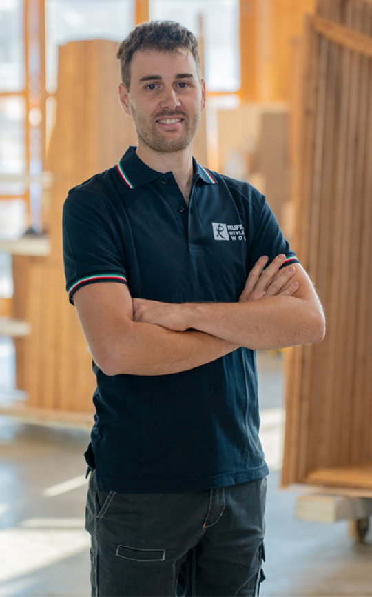 Responsabile ufficio tecnico e falegname specializzato Ruffoni style