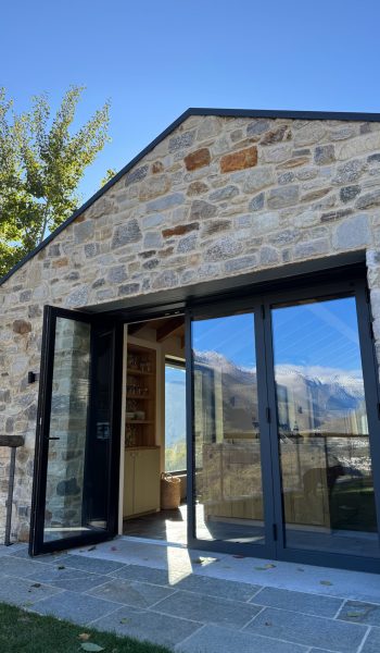 Portafinestra legno-alluminio ad alte prestazioni