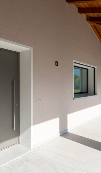 Sistema finestra legno-alluminio con isolamento avanzato