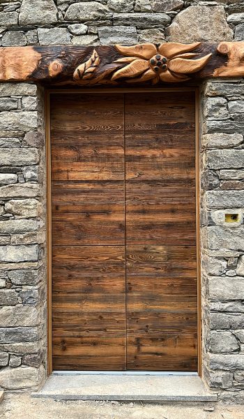 Portoncino in legno massello per ingresso