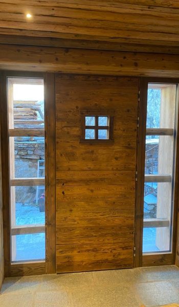 Portoncino d’ingresso classico in legno